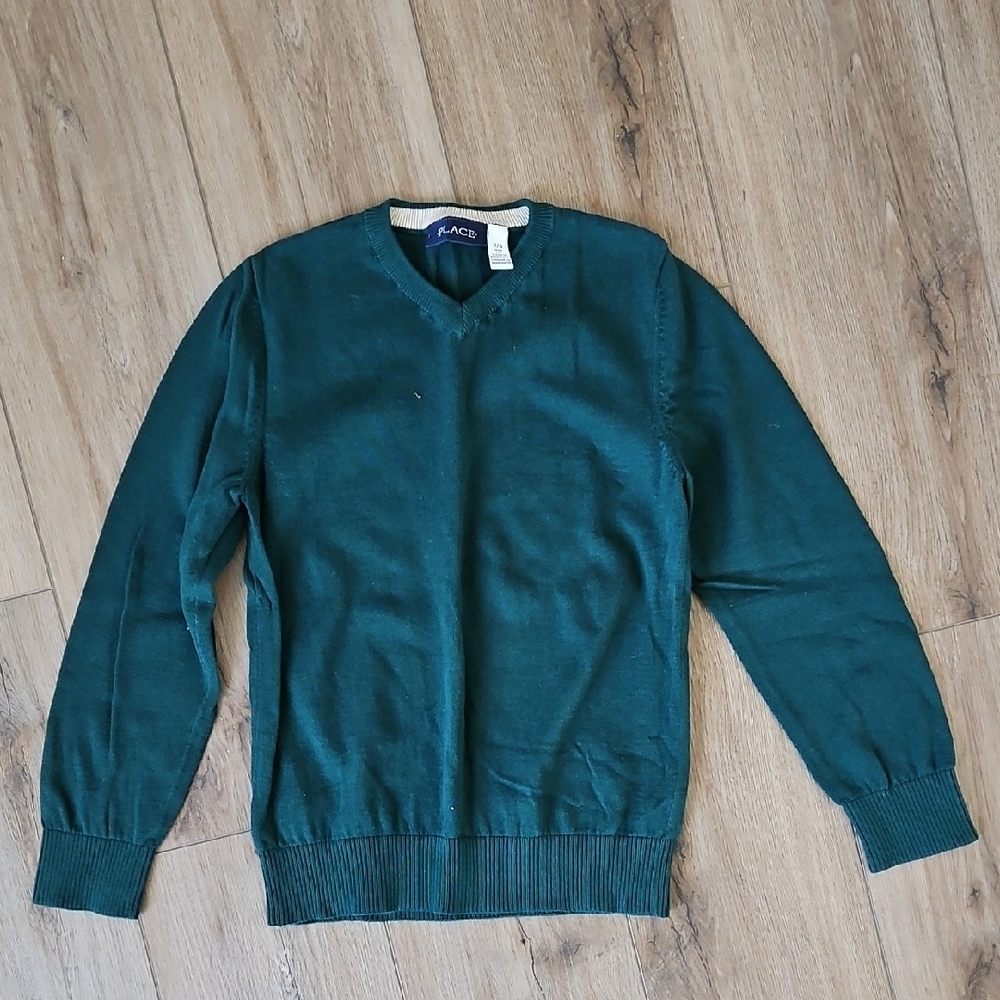 The Children's Place Boys Green Sweater Size 7/8. Worn Once!